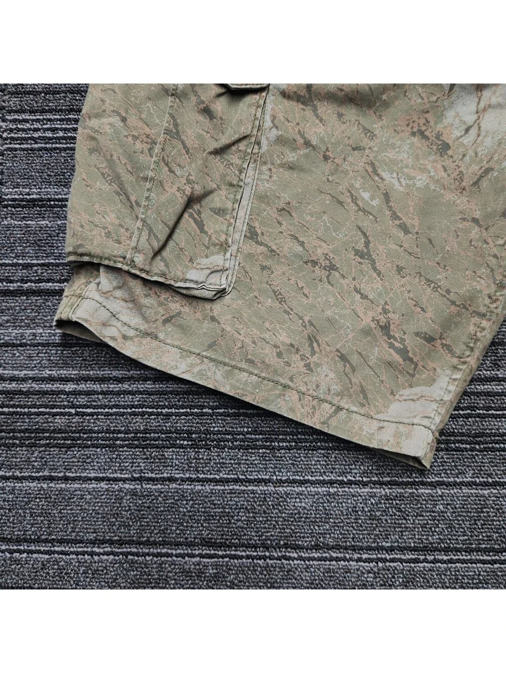 Levi Strauss Signature Men's Camo Cargo Shorts Size 38 Hunting Outdoor Utility